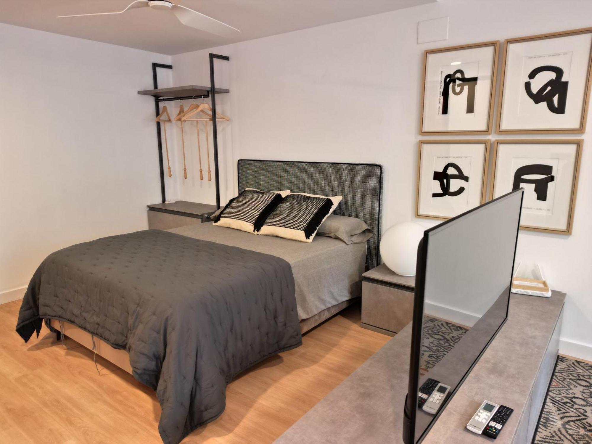 Apartaments Turistics Cardona IV מראה חיצוני תמונה