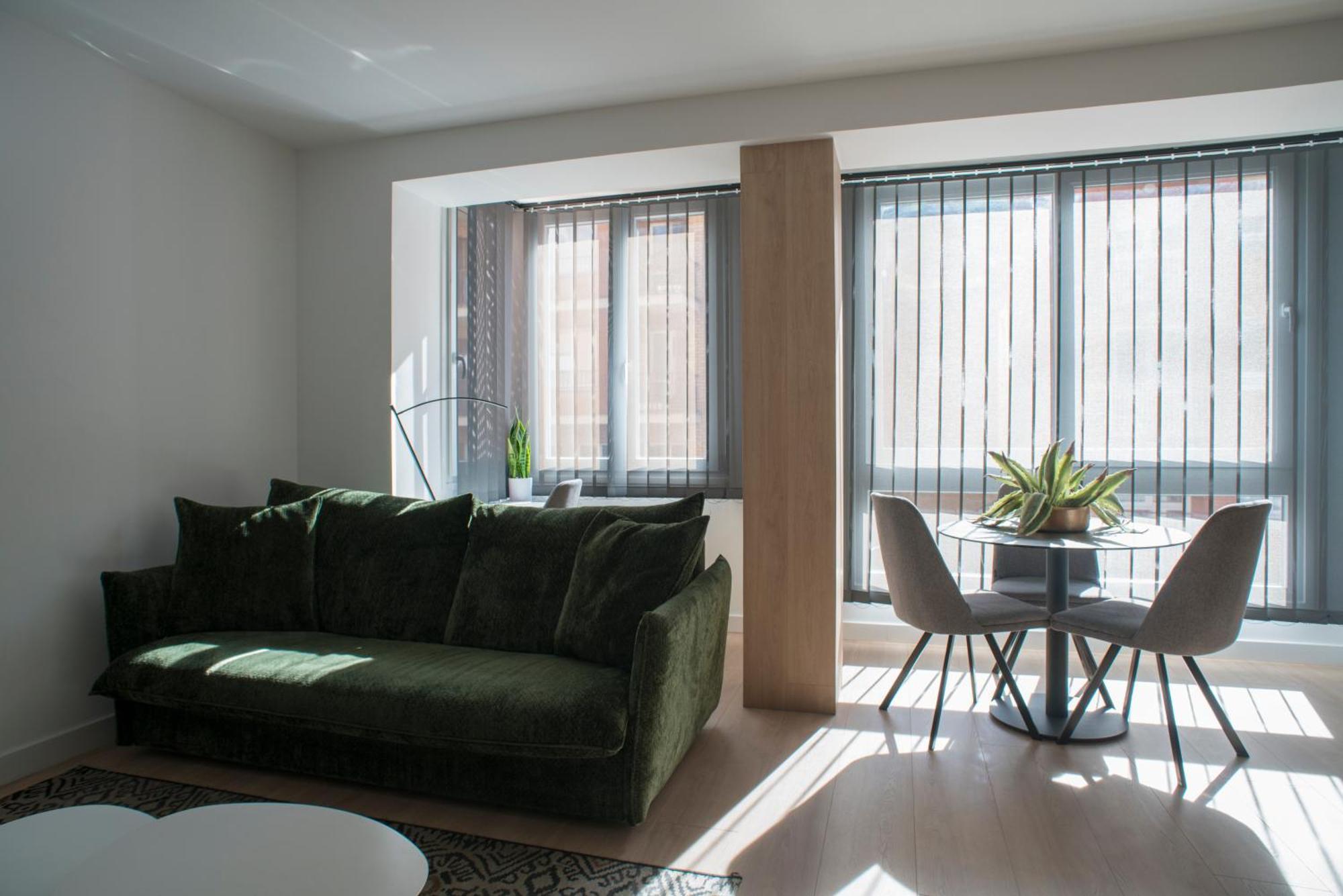 Apartaments Turistics Cardona IV מראה חיצוני תמונה