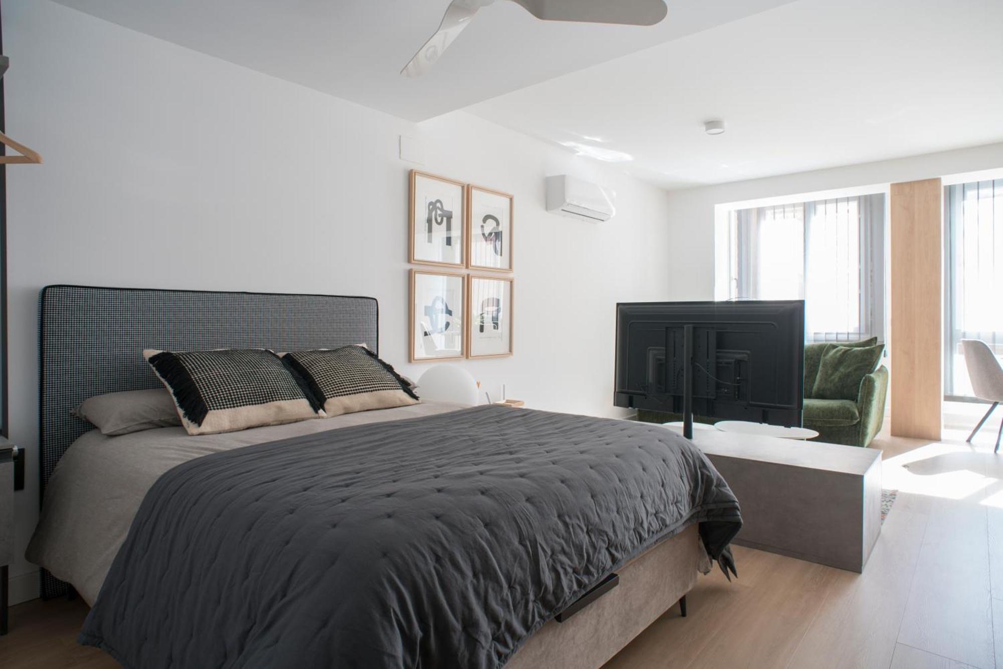 Apartaments Turistics Cardona IV מראה חיצוני תמונה
